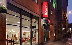 Ibis Manchester Centre 96 Portland Street